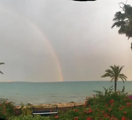 Vicino Al Mare بيت ضيافة 4*